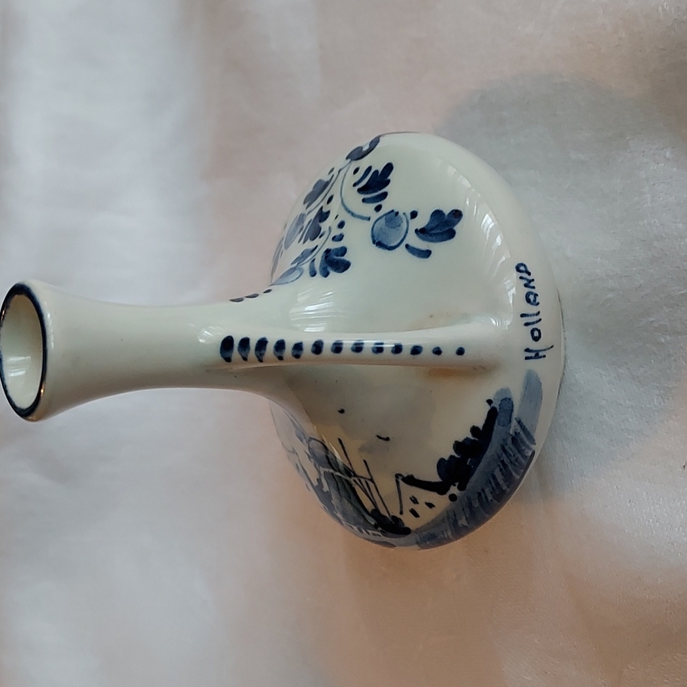 Vintage Delft Blue Bud Vase Signed/Numbered - Picture 7 of 7
